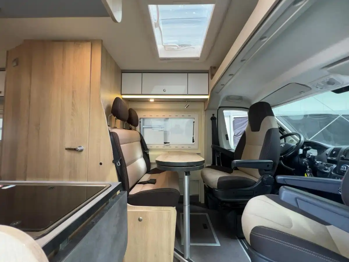CLEVER Runner 636 - Ansicht 8